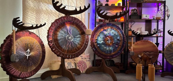 deer_of_light_70_80_04-1729858511